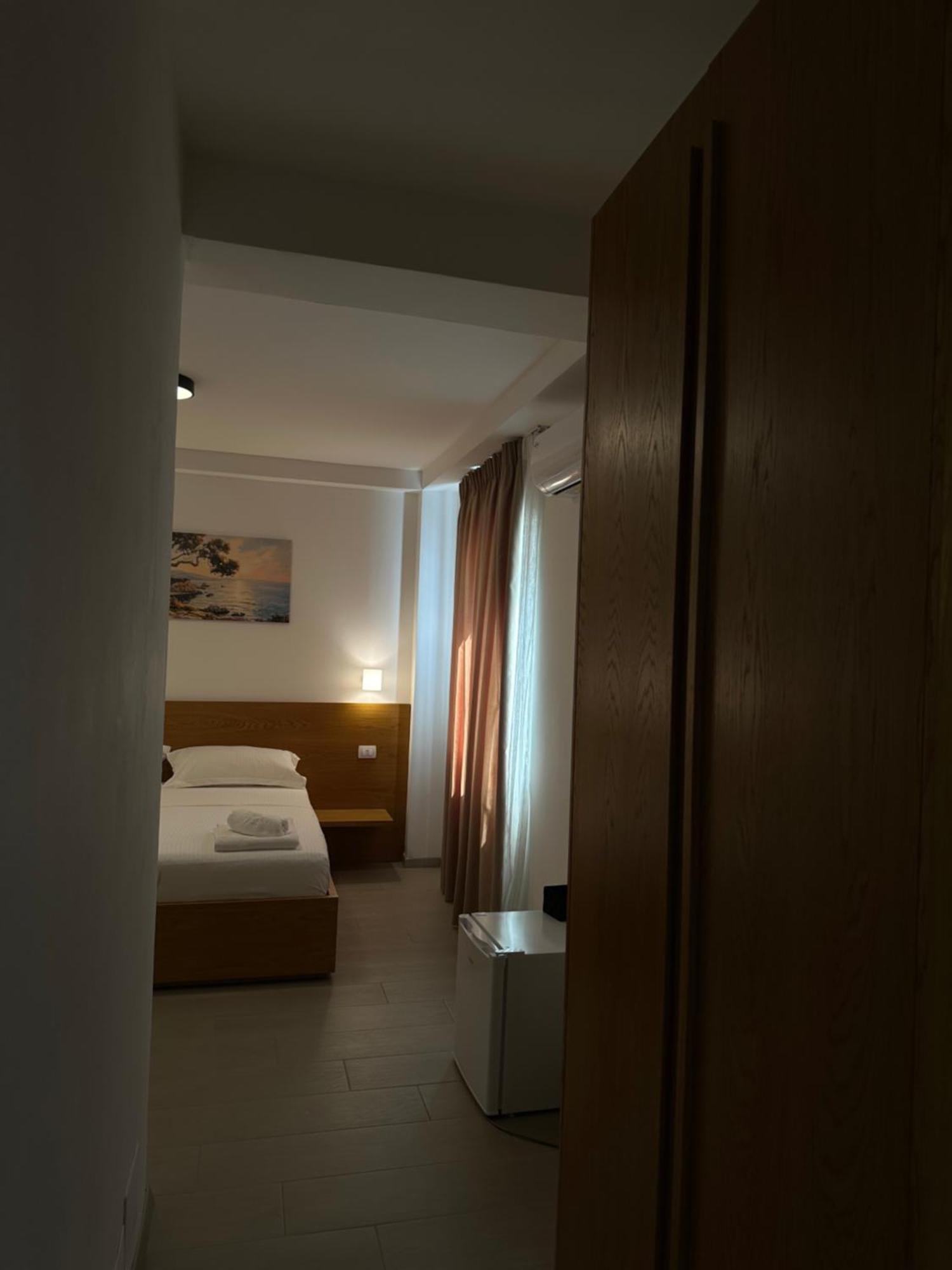 Hotel Serenity In *